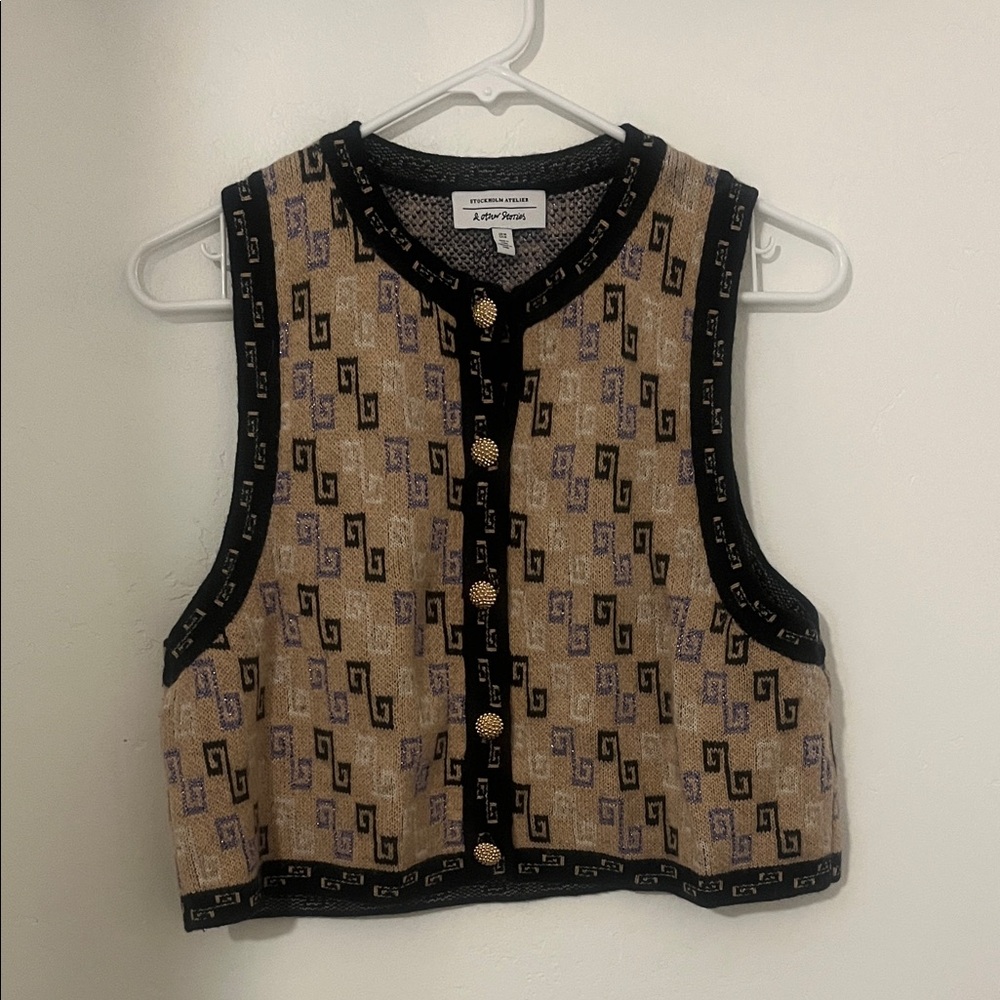 & Other Stories Geometric Knit Vest with Gold Accents